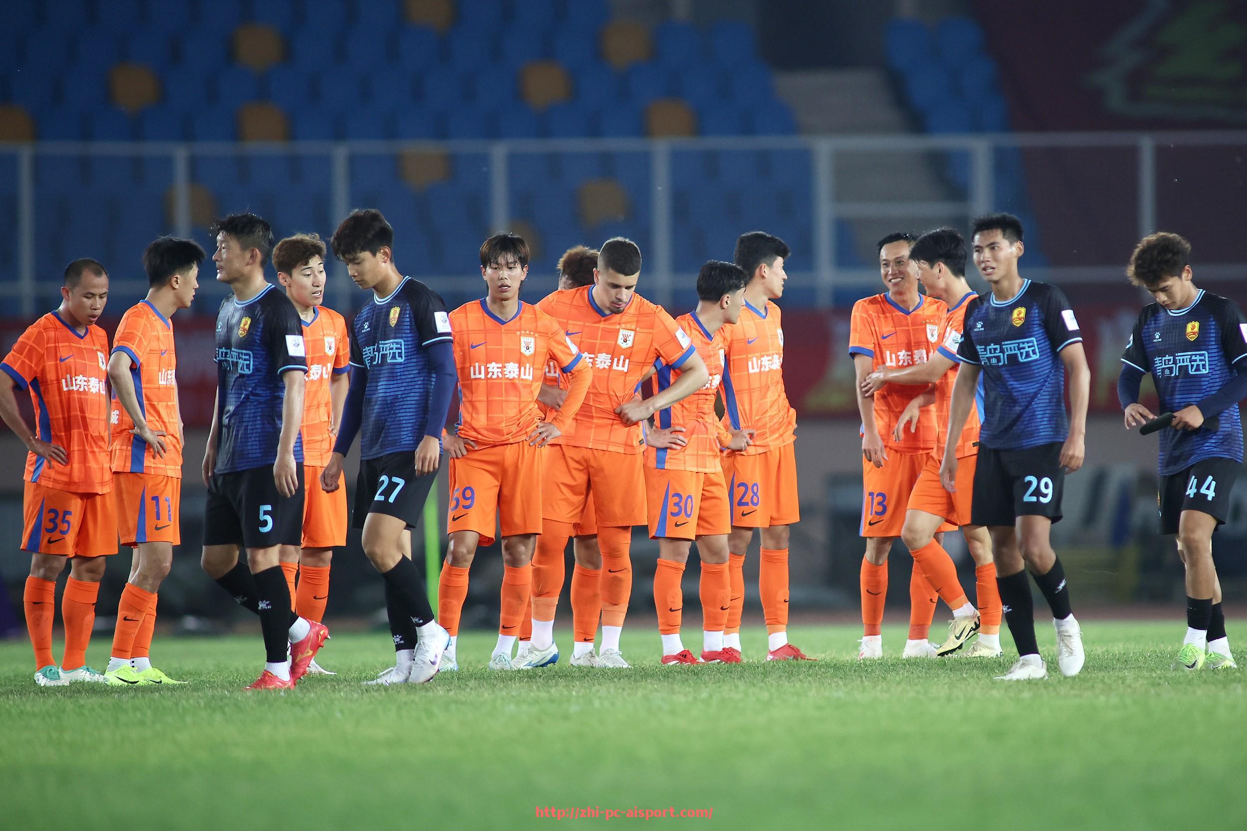 爱体育-世俱杯比赛中球员抢断位置分布图及区域性战术布置分析